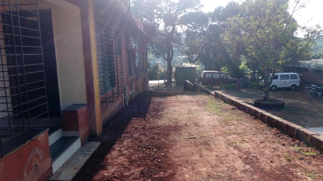 Hotel Bluebell Residency Mahābaleshwar Exterior foto